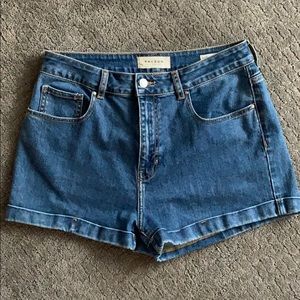 Pacsun Mom Short